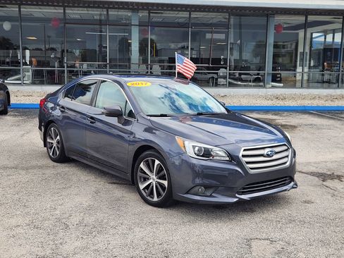 Used 2017 Subaru Legacy 2.5i Limited image 8