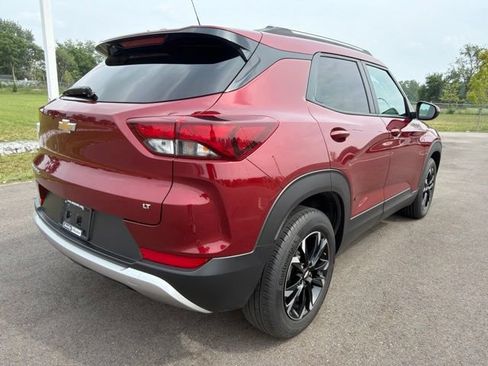 Used 2023 Chevrolet TrailBlazer LT FWD image 7