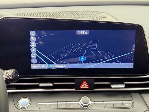 Used 2023 Hyundai Elantra SEL w/ Convenience Package FWD image 19