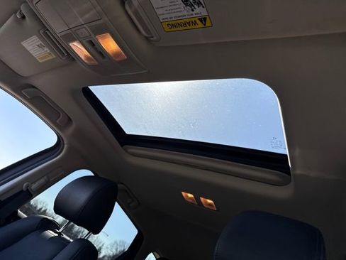 Used 2023 MAZDA CX-9 Touring image 32