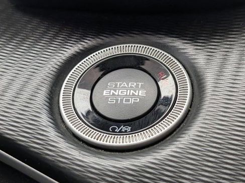 Used 2023 Jeep Grand Cherokee L Laredo RWD image 25