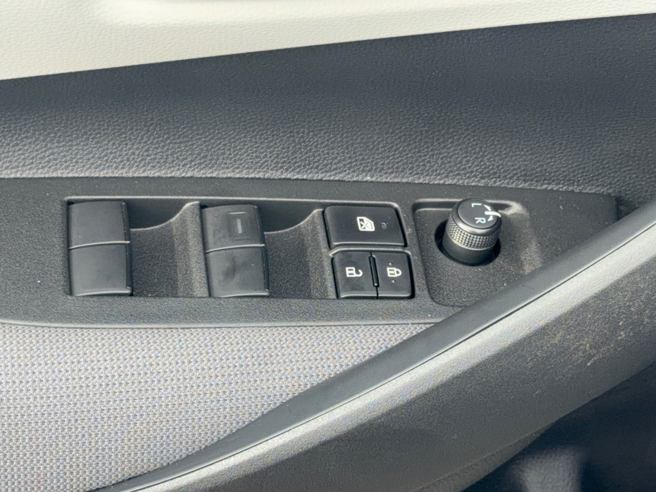 Used 2026 Toyota Corolla LE FWD image 15