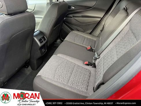 Used 2023 Chevrolet Equinox LT image 14