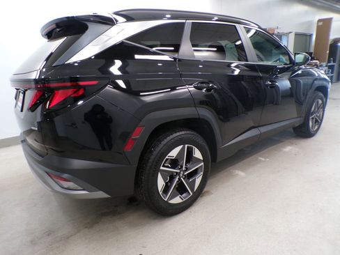 Used 2025 Hyundai Tucson SEL image 4