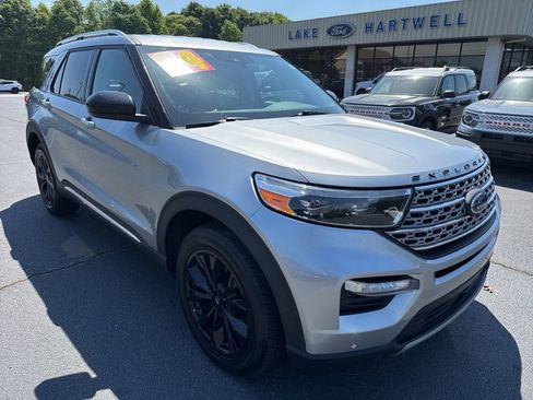 Used 2024 Ford Explorer Limited AWD/4WD image 1