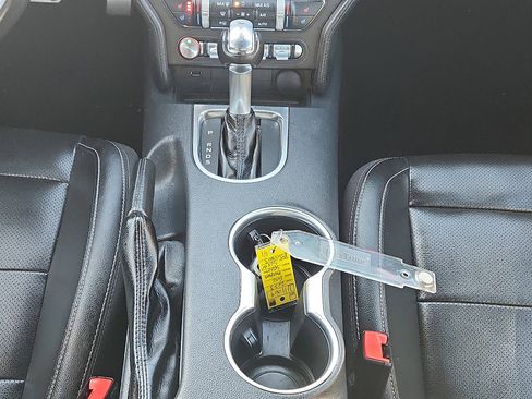 Used 2023 Ford Mustang Premium image 19