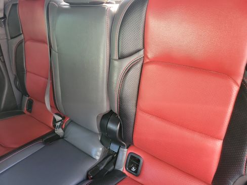 Used 2021 Jeep Gladiator Sport image 9