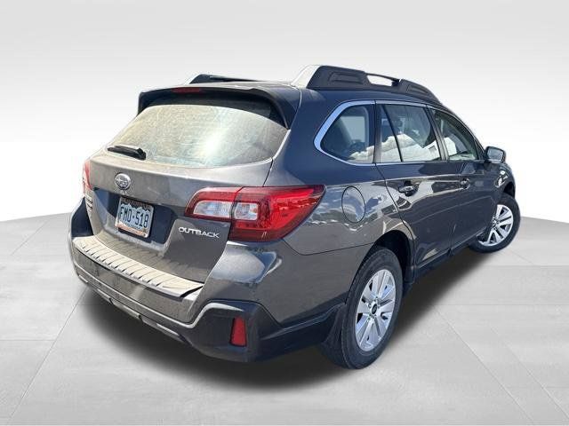 Used 2018 Subaru Outback 2.5i AWD/4WD image 3