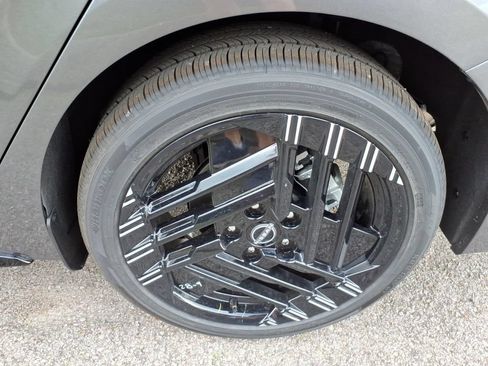 New 2026 Nissan Sentra SR w/ SR All Weather Package FWD image 4