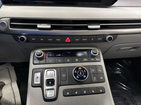 Used 2024 Hyundai Palisade SEL w/ Premium Package image 20