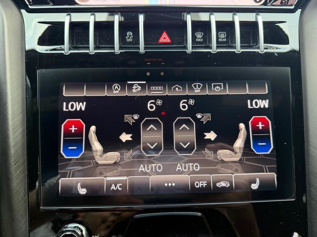 Used 2022 Lamborghini Urus AWD/4WD image 28