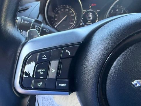 Used 2018 Jaguar F-TYPE Coupe image 22