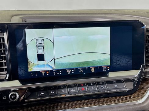 Used 2024 GMC Sierra 1500 Elevation w/ Elevation Premium Package AWD/4WD image 40