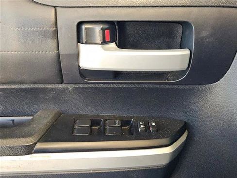 Used 2015 Toyota Tundra Limited image 6