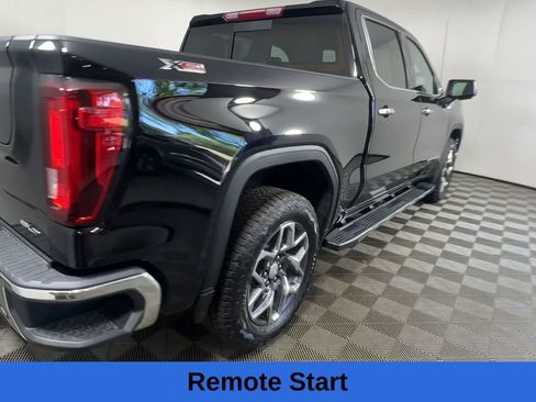 Used 2026 GMC Sierra 1500 SLT AWD/4WD image 9