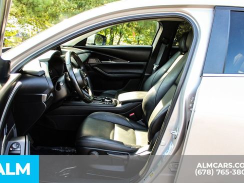 Used 2023 MAZDA CX-30 AWD 2.5 S w/ Select Package image 17