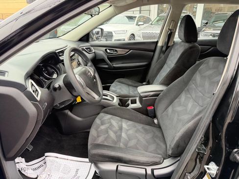 Used 2014 Nissan Rogue S image 34