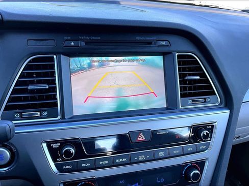 Used 2015 Hyundai Sonata Limited w/ Option Group 06 image 26