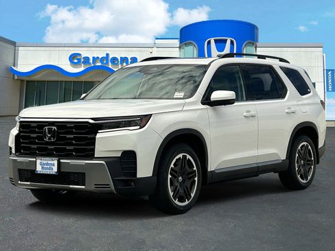 New 2026 Honda Pilot image 3