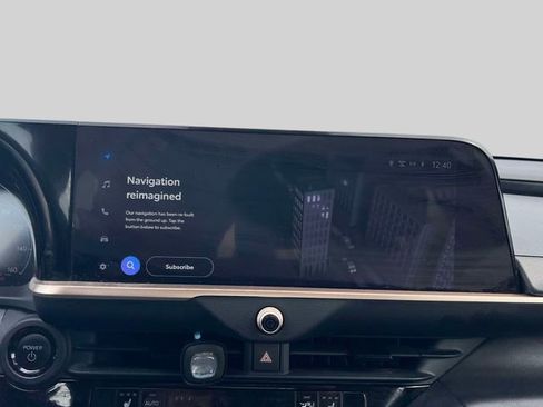 Certified 2023 Toyota Crown XLE image 29