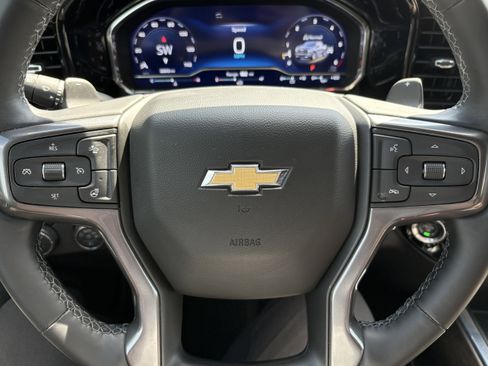Used 2024 Chevrolet Silverado 1500 High Country w/ Technology Package AWD/4WD image 19