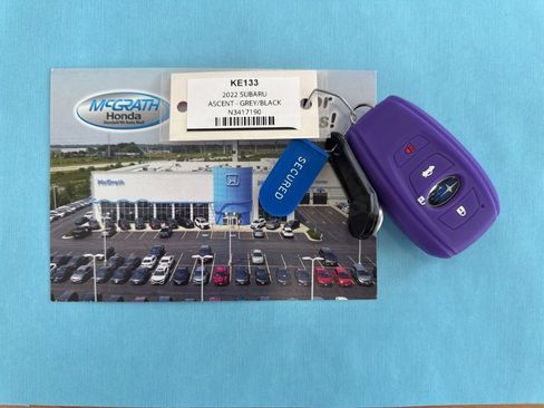 Used 2022 Subaru Ascent Limited w/ Popular Package #4 image 3