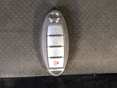 Used 2021 Nissan Murano SV image 32