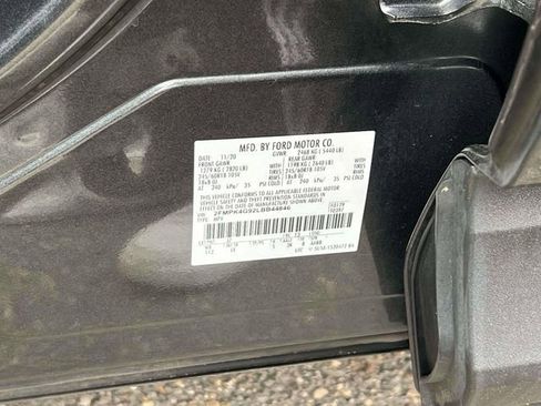 Used 2020 Ford Edge SE AWD/4WD image 23