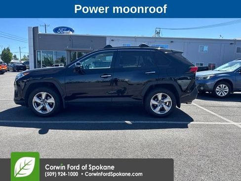 Used 2019 Toyota RAV4 Limited AWD/4WD image 10