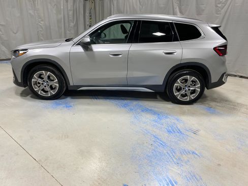 Used 2025 BMW X1 xDrive28i w/ Convenience Package image 5