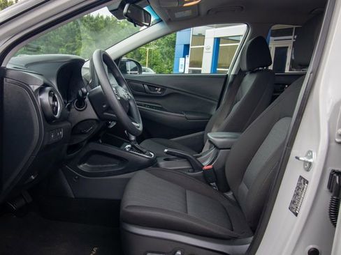 Certified 2023 Hyundai Kona SEL w/ Cargo Package FWD image 7