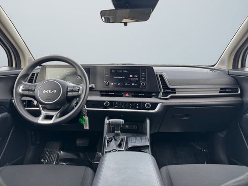 Used 2024 Kia Sportage LX image 10