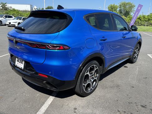 Used 2024 Alfa Romeo Tonale Ti w/ Active Assist Package AWD/4WD image 7