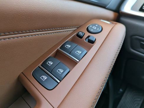 New 2026 BMW X5 sDrive40i w/ Executive Package image 27