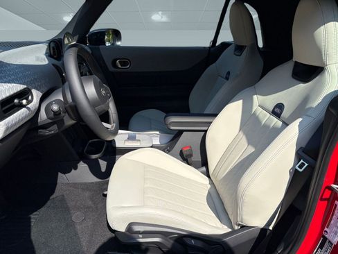 New 2025 MINI Cooper S image 5