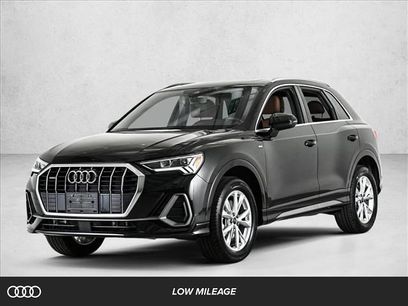 Certified 2025 Audi Q3 2.0T Premium w/ Convenience Package