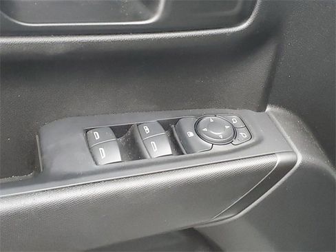 Used 2021 Chevrolet Silverado 1500 Custom Trail Boss w/ LPO, Dark Essentials Package image 6