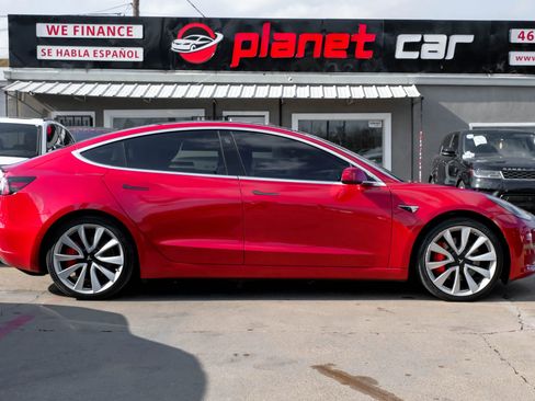 Used 2019 Tesla Model 3 Performance image 10