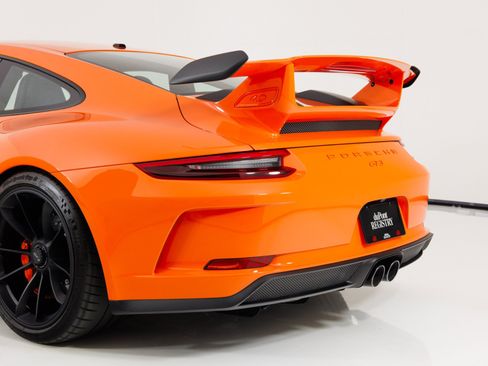 Used 2018 Porsche 911 GT3 RWD image 67
