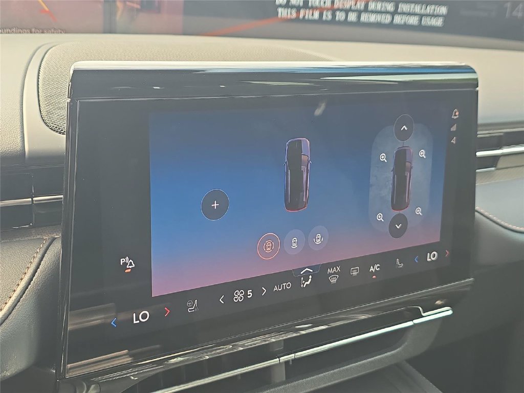 New 2026 Lincoln Nautilus Premier AWD/4WD image 19