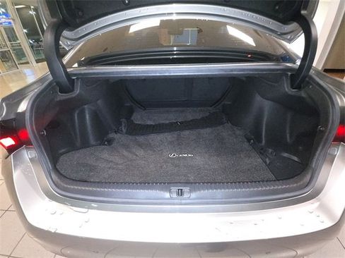 Used 2019 Lexus RC 300 image 24