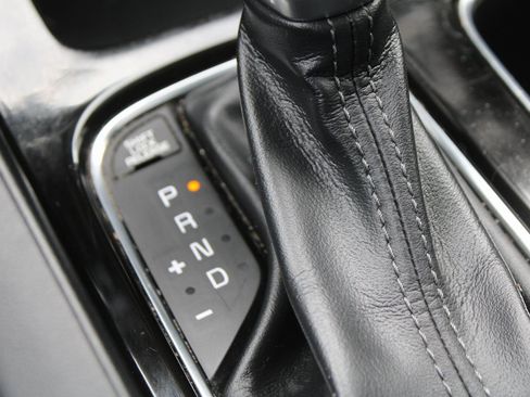 Used 2020 Kia Telluride SX w/ SX Prestige Package image 39