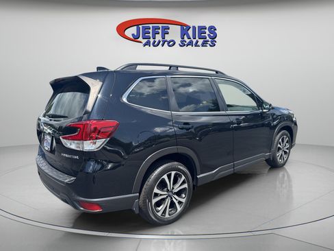 Used 2020 Subaru Forester Limited AWD/4WD image 5