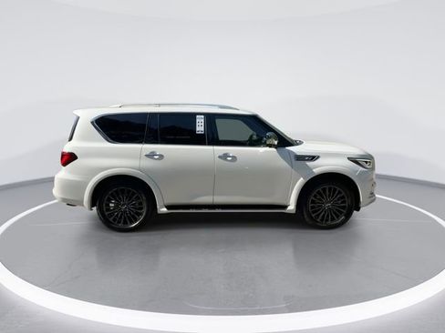 Used 2023 INFINITI QX80 Sensory w/ Cargo Package AWD/4WD image 9