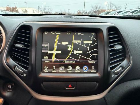 Used 2014 Jeep Cherokee Limited image 37