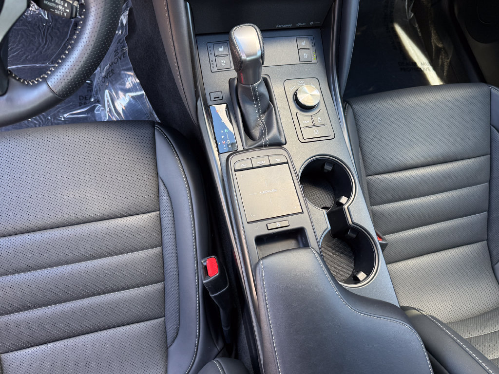Used 2024 Lexus IS 350 F Sport w/ Navigation Package AWD/4WD image 27