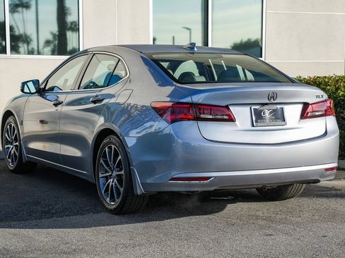 Used 2016 Acura TLX V6 image 4