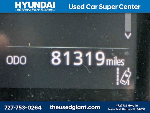 Used 2019 Toyota Camry LE FWD image 30