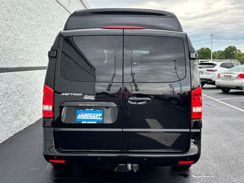Used 2019 Mercedes-Benz Metris Passenger image 9
