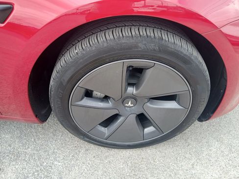 Used 2023 Tesla Model 3 Standard Range RWD image 18